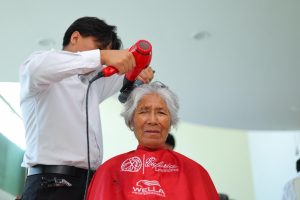 Un corte una sonrisa 1