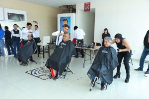 Un corte una sonrisa 9