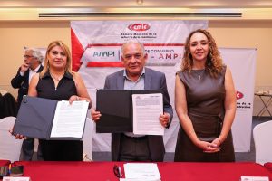 Firma de Convenio AMPI 4