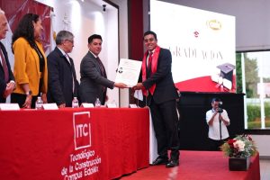 Graduacion ITC AGOS 26 10